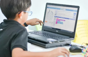 Седумгодишниот „Моцарт на програмирањето“ добил понуда за работа од руска ИТ фирма