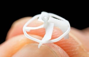 Создаден најмалиот безжичен летечки робот во светот, инспириран од бумбарите