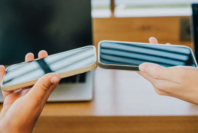 Сега е уште полесна замената на ајфон со андроид-телефон и обратно – прочитајте како